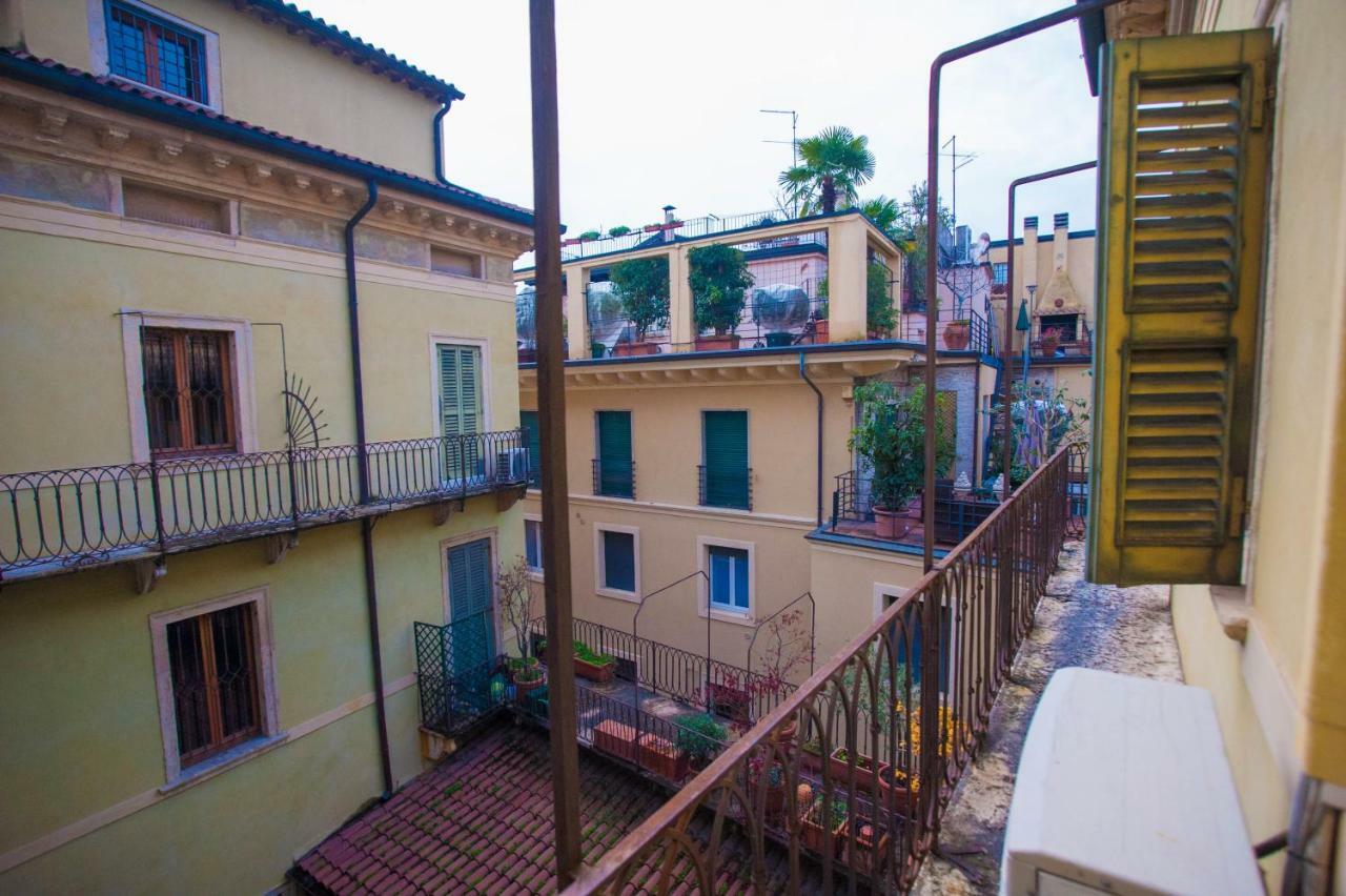 Italianflat - Via Mazzini Διαμέρισμα Βερόνα Εξωτερικό φωτογραφία